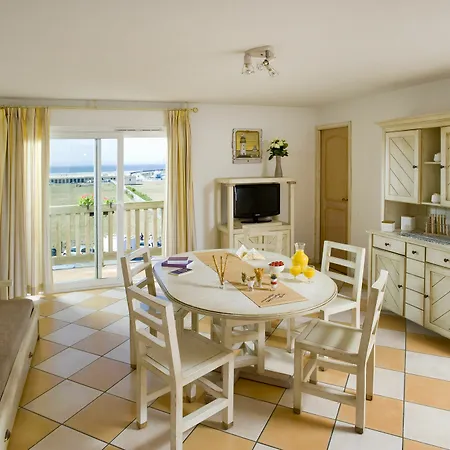 Resort Gardenia Pierre & Premium Deauville